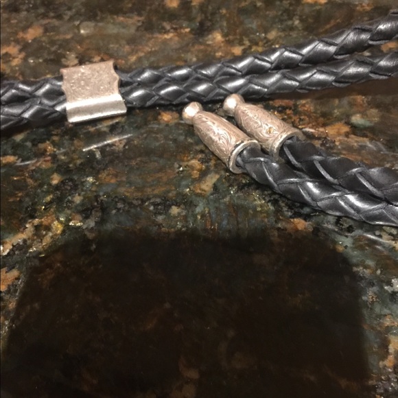 Black Braided Heart Belt - Picture 3 of 4